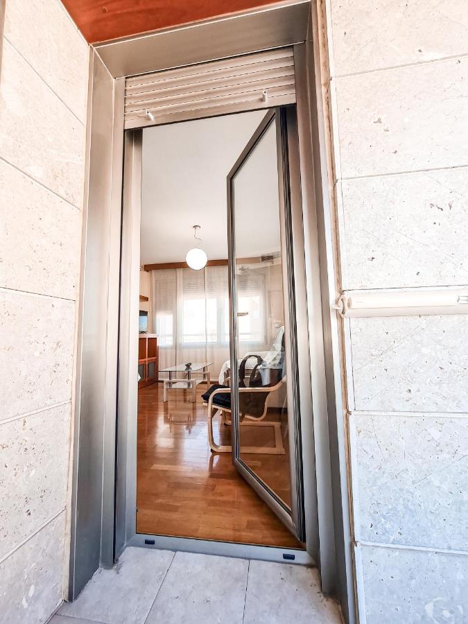 Apartamento Acogedor En Avenida Juan Carlos 1º Murcia Eksteriør billede